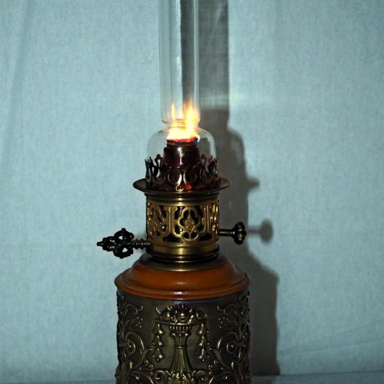 sonstige Lampen antik