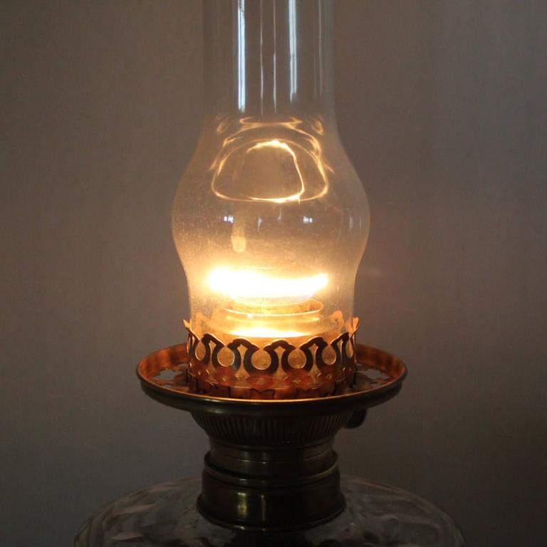 Tischlampen antik