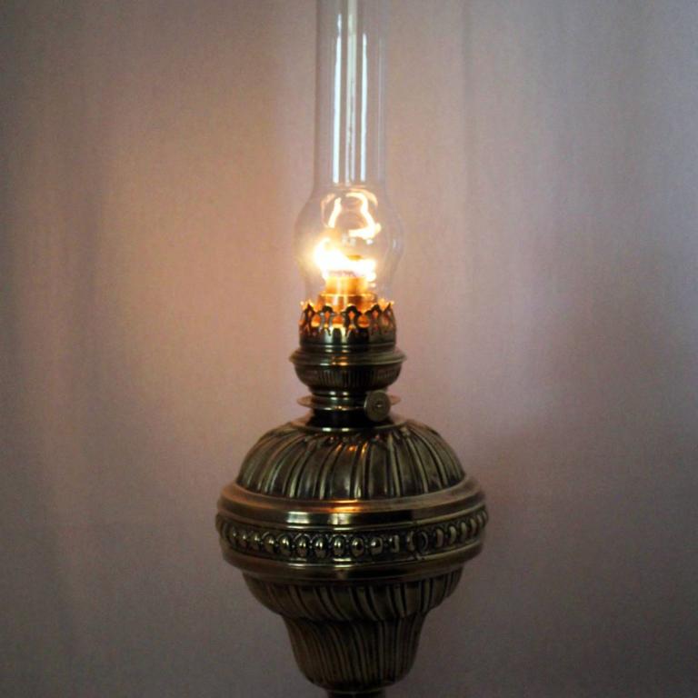 Tischlampen antik