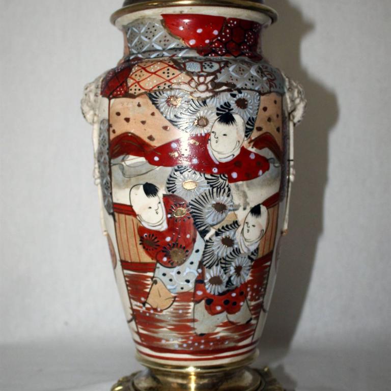 Petrollampe Satsuma-Vase, Tischlampe
