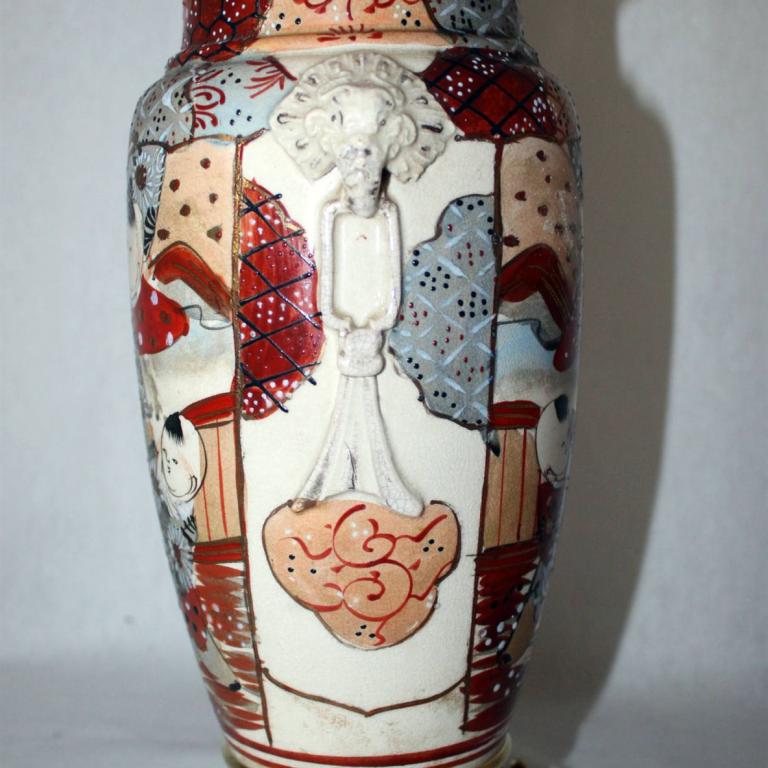 Petrollampe Satsuma-Vase, Tischlampe