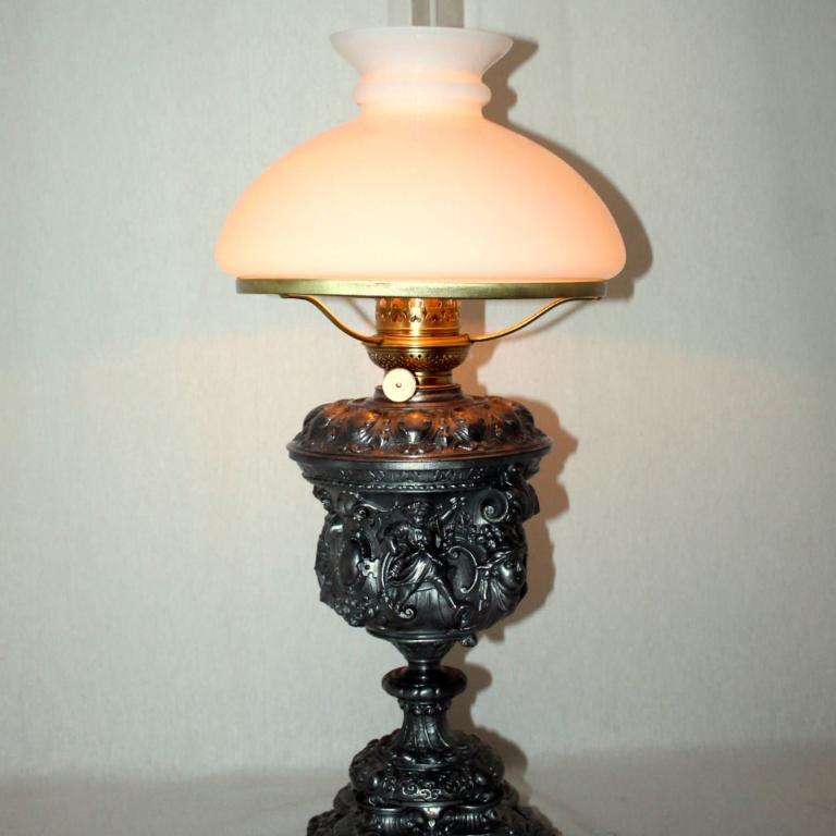 Tischlampen antik