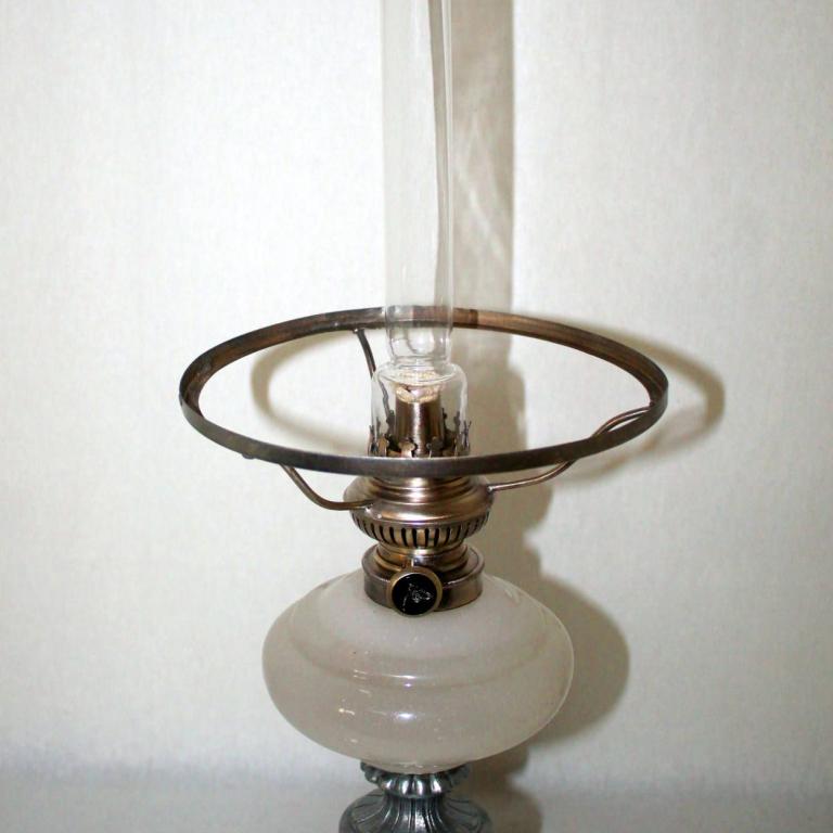 Tischlampen antik