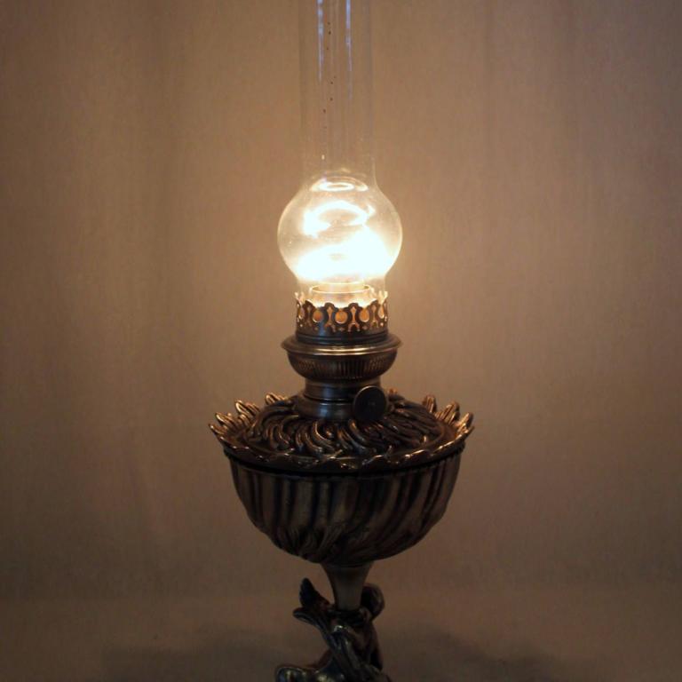 Tischlampen antik
