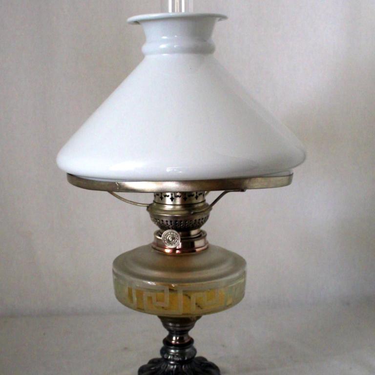 Tischlampen antik