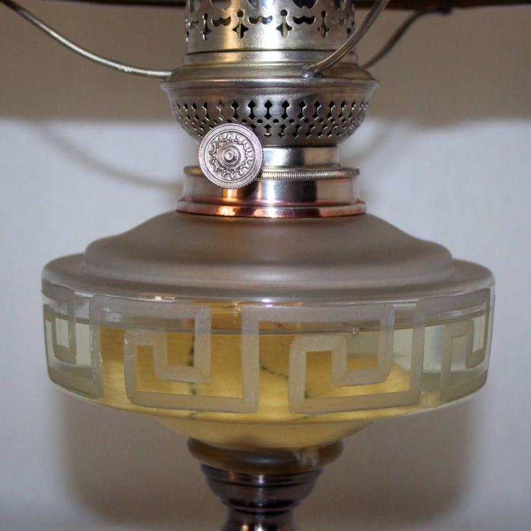 Tischlampen antik