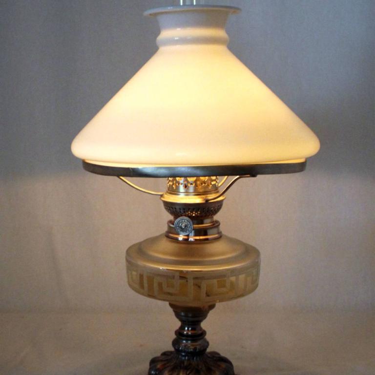 Tischlampen antik