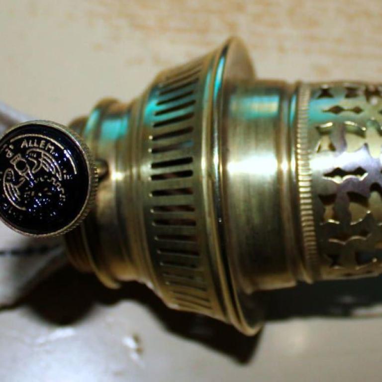 Tischlampen antik